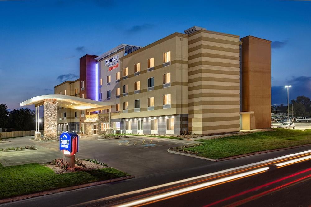 Fairfield Inn & Suites Locust Grove I-75 South מראה חיצוני תמונה